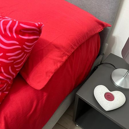 Amare Guest House Наполи Екстериор снимка