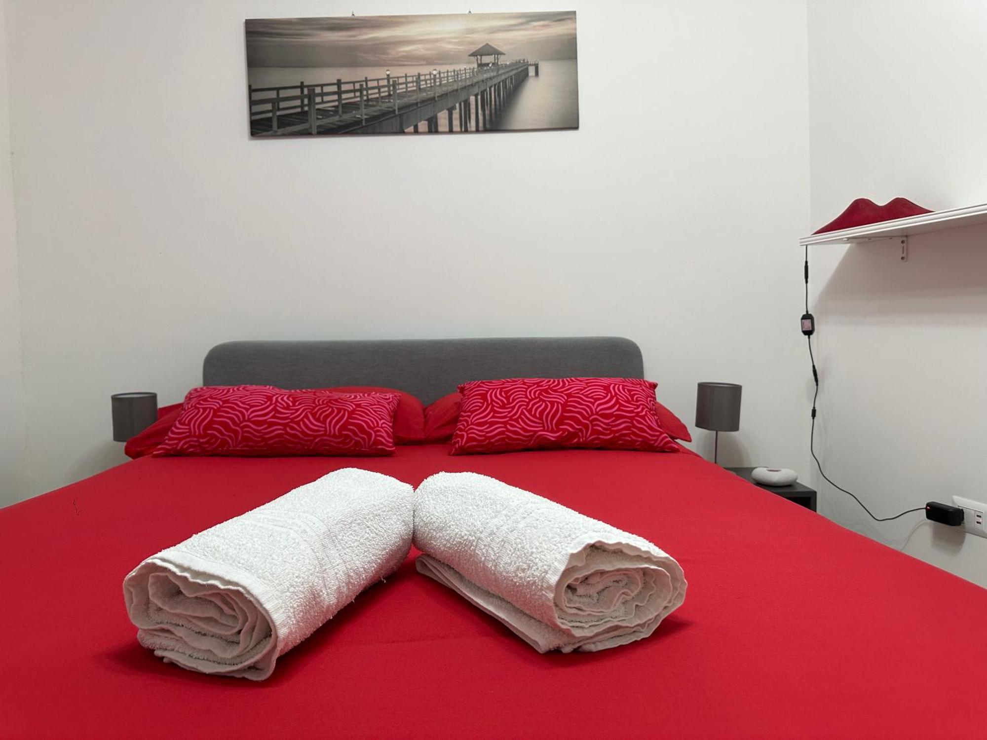 Amare Guest House Наполи Екстериор снимка